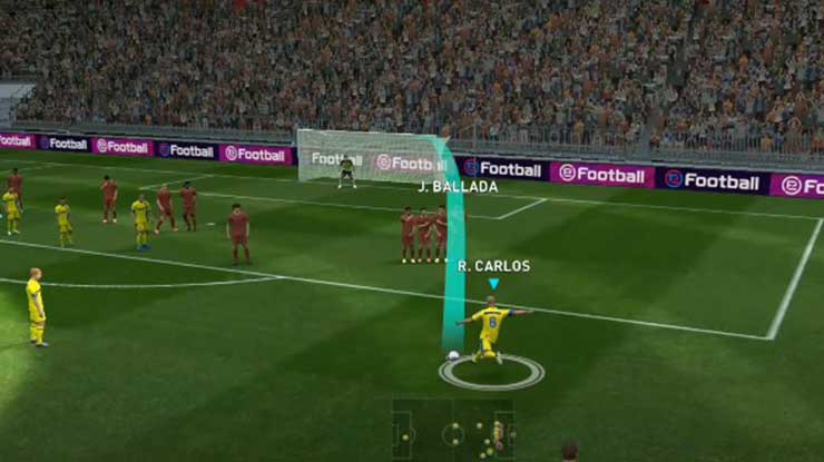 Outside Curler Free Kick